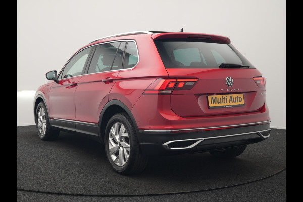 Volkswagen Tiguan 1.4 TSI eHybrid Elegance Plug In Hybrid 245pk Dealer O.H. PHEV | Trekhaak Af Fabriek | Panodak | Head Up | Adaptive Cruise | 360 Camera | Alcantara Stoelen Massage & Verwarmd | IQ Light | Sfeerverlichting | Stuur Verwarmd | Apple Carplay |