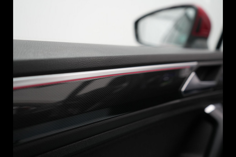 Volkswagen Tiguan 1.4 TSI eHybrid Elegance Plug In Hybrid 245pk Dealer O.H. PHEV | Trekhaak Af Fabriek | Panodak | Head Up | Adaptive Cruise | 360 Camera | Alcantara Stoelen Massage & Verwarmd | IQ Light | Sfeerverlichting | Stuur Verwarmd | Apple Carplay |