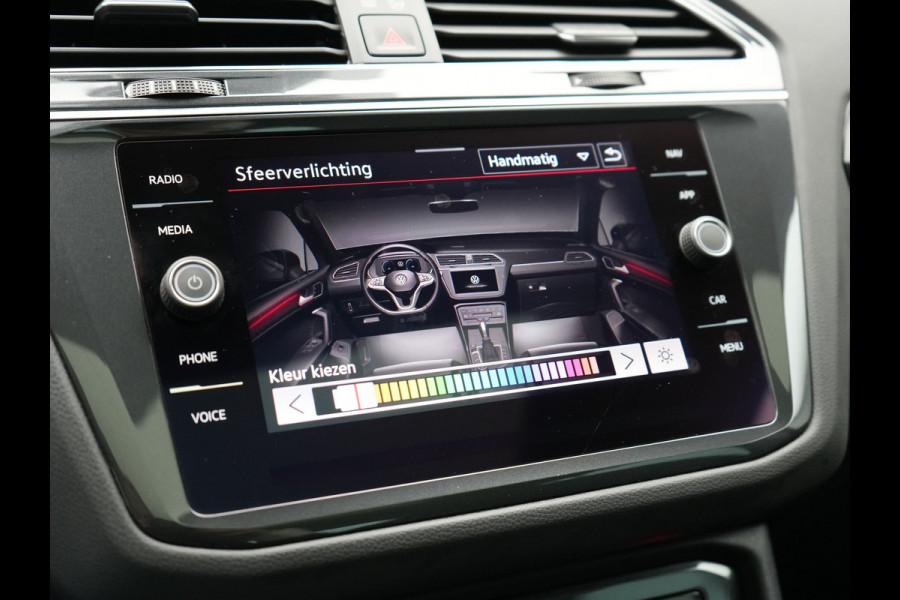 Volkswagen Tiguan 1.4 TSI eHybrid Elegance Plug In Hybrid 245pk Dealer O.H. PHEV | Trekhaak Af Fabriek | Panodak | Head Up | Adaptive Cruise | 360 Camera | Alcantara Stoelen Massage & Verwarmd | IQ Light | Sfeerverlichting | Stuur Verwarmd | Apple Carplay |