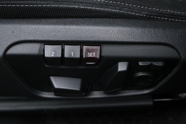 BMW X1 XDrive20i High Executive