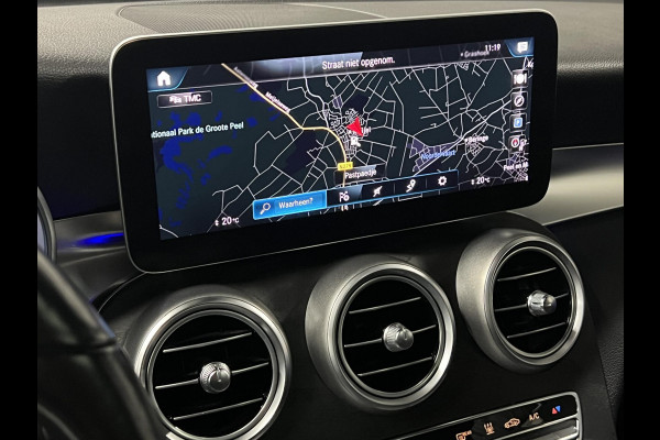 Mercedes-Benz GLC GLC 300 e 4MATIC Trekhaak | Open dak | Burmester | Stoel-/stuurverwarming | Memory | Head-up