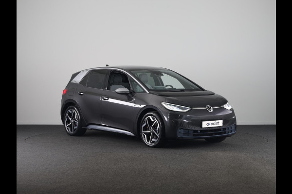 Volkswagen ID.3 First Plus 58 kWh 204 pk | Navigatie | Parkeersensoren | Achteruitrijcamera | Stoelverwarming | Apple Carplay/Android Auto | Matrix LED koplampen |