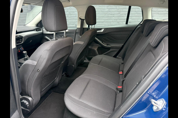 Ford FOCUS Wagon 1.0 EcoBoost Trend Edition Business CAMERA | CARPLAY | NAVI | STOELVER | PDC | NWE APK