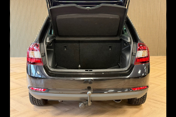 Škoda Rapid Spaceback 1.0 TSI Greentech Drive AUT. TREKHAAK CRUISE CONTROL PARKEERSENSOREN NAVI STOELVERWARMING