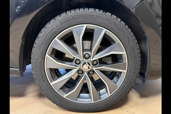 Škoda Rapid Spaceback 1.0 TSI Greentech Drive AUT. TREKHAAK CRUISE CONTROL PARKEERSENSOREN NAVI STOELVERWARMING