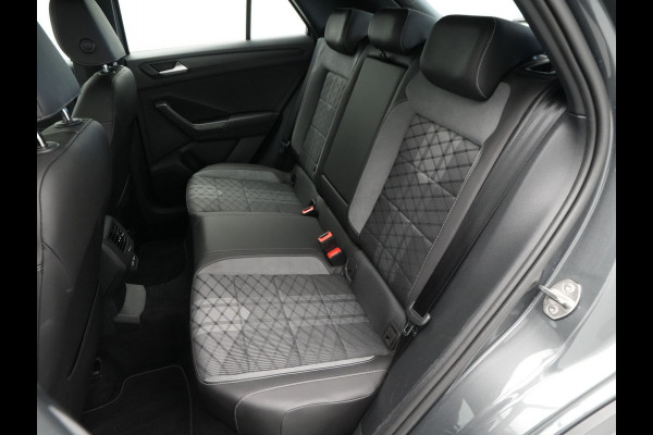 Volkswagen T-Roc 1.5 TSI 150pk DSG R-Line Navi via App Clima Pdc Lm Velgen