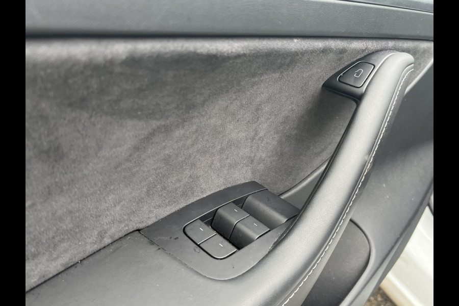 Tesla Model 3 Standard RWD Plus 60 kWh