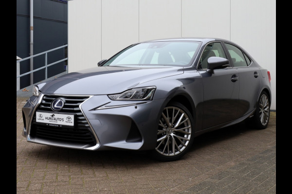 Lexus IS 300h Hybrid Luxury Line | Mark Levinson | Stoelventilatie | LED