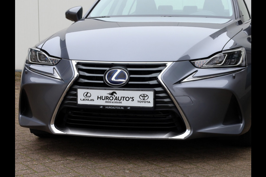 Lexus IS 300h Hybrid Luxury Line | Mark Levinson | Stoelventilatie | LED