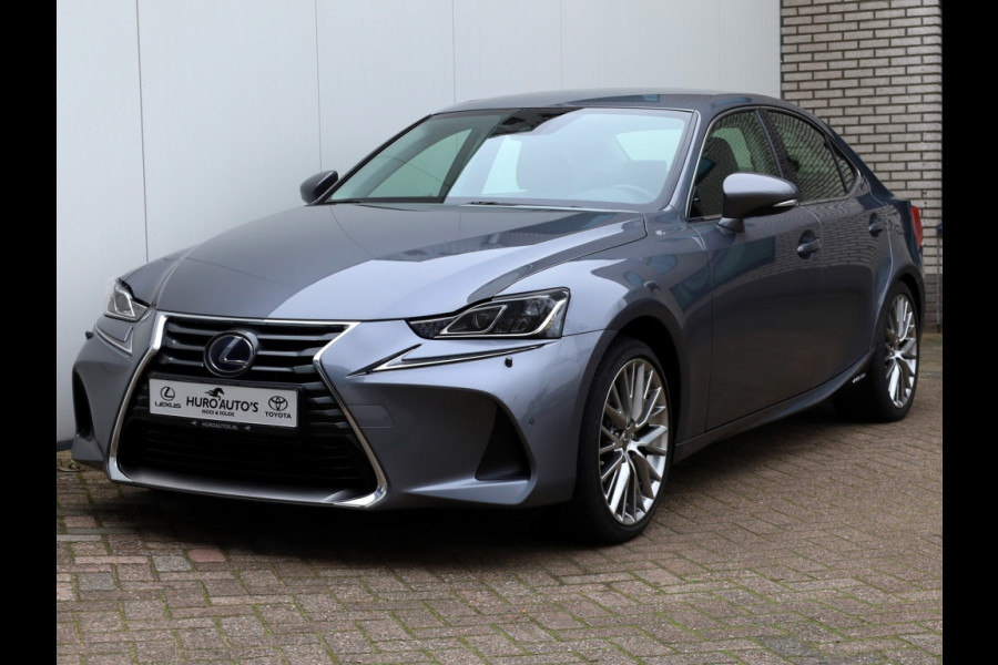 Lexus IS 300h Hybrid Luxury Line | Mark Levinson | Stoelventilatie | LED