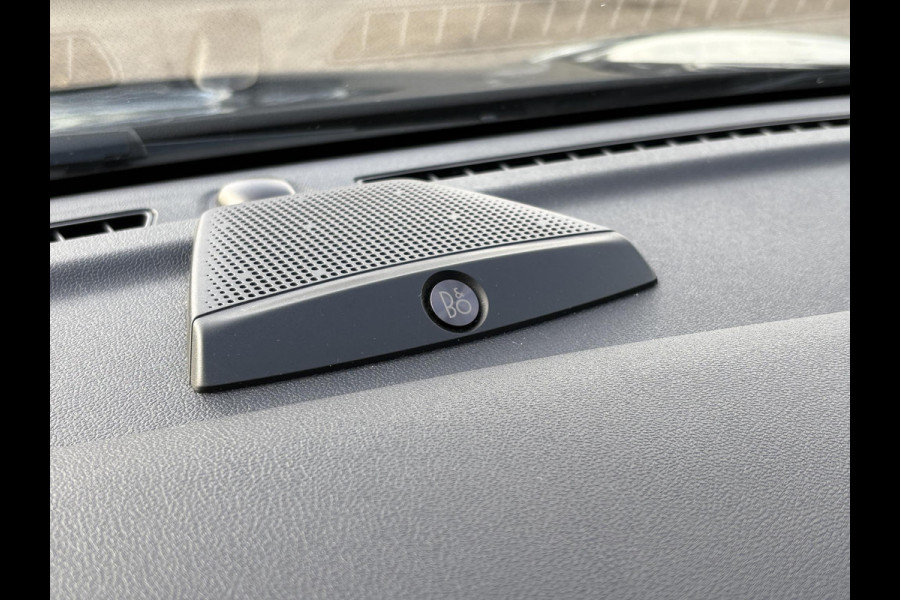 Ford Puma 1.0 EcoBoost Hybrid ST-Line | Trekhaak | Winter Pack | Adaptive cruise control | Camera | Bang&Olufsen