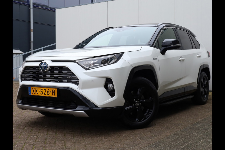 Toyota RAV4 2.5 Hybrid Bi-Tone | Panoramadak | JBL Audio | Treeplanken