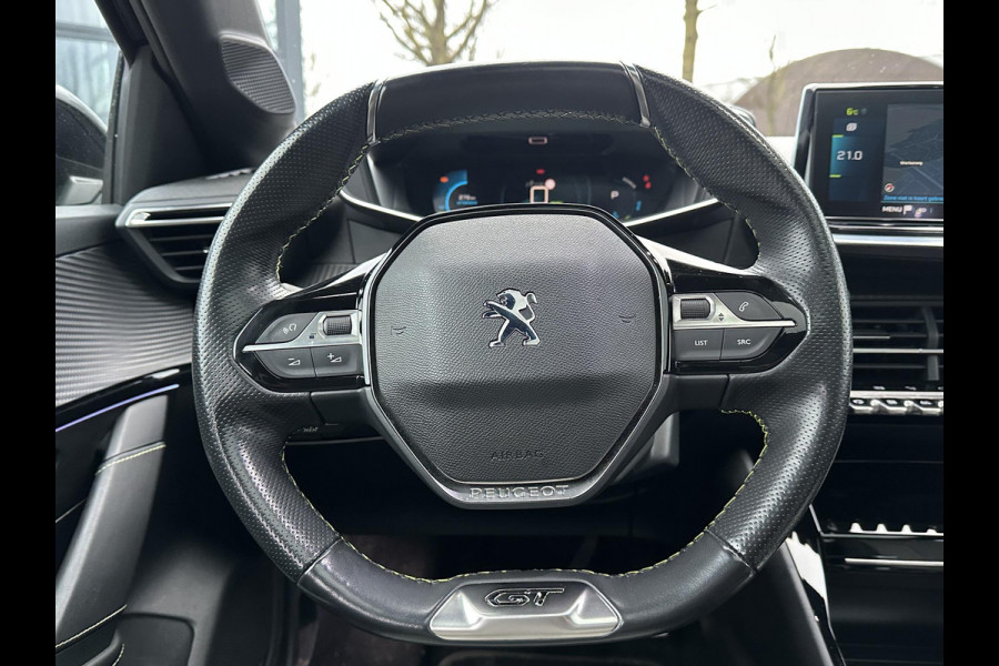 Peugeot e-208 EV GT 350 50 kWh VAN: 17.900,- VOOR: 15.877,- UW EINDEJAARSVOORDEEL: 2.023,- EURO | 3-fase laden | SOH 88% | Panoramadak | Adaptieve cruise control | Virtual cockpit | Stoelverwarming | Full options