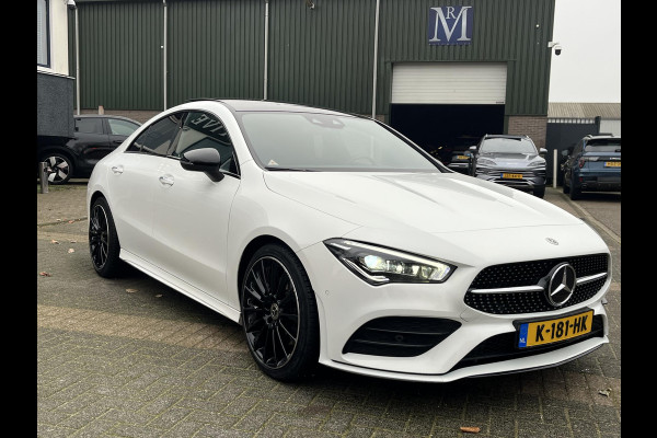 Mercedes-Benz CLA-Klasse 200 Business Solution AMG VAN: €34.900,- | VOOR: €31.877,- | UW E INDEJAARSVOORDEEL: €3.023,- l 1e eigenaar | NL Auto  Panoramadak | Sfeerverlichting | Elektrische stoelen met geheugen | Camera | Apple CarPlay | Rijklaar geleverd met 12 maanden BOVAG-garantie