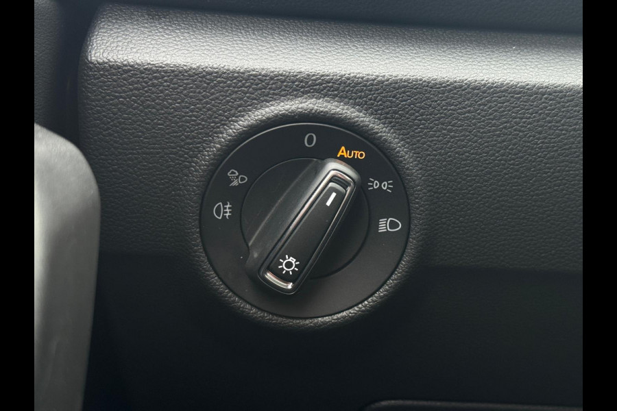 Volkswagen T-Roc Cabrio 1.5 TSI DSG R-LINE SPORT LED/NAVI/CARPLAY/FABRIEKS GARANTIE