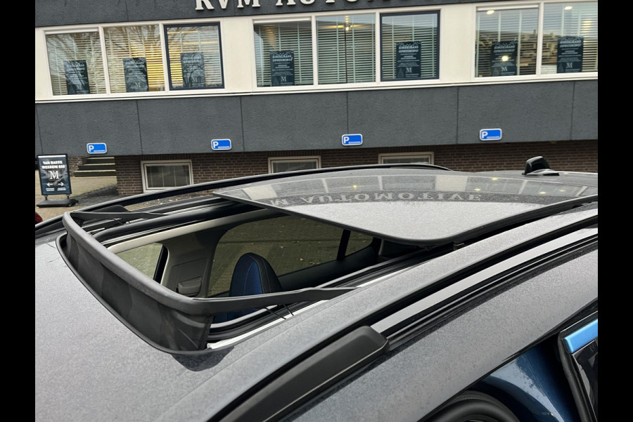 Lynk & Co 01 1.5 VAN: €24.900,- VOOR: €21.440,- UW EINDEJAARSVOORDEEL: €3.460,- | PHEV PLUG-IN HYBRIDE | COMPLETE AUTO | ELEKTRISCH PANORAMADAK | FULL OPTIONS | LYNK & CO GARANTIE T/M 05-2026 | RIJKLAAR GELEVERD | BTW VERREKENBAARE|