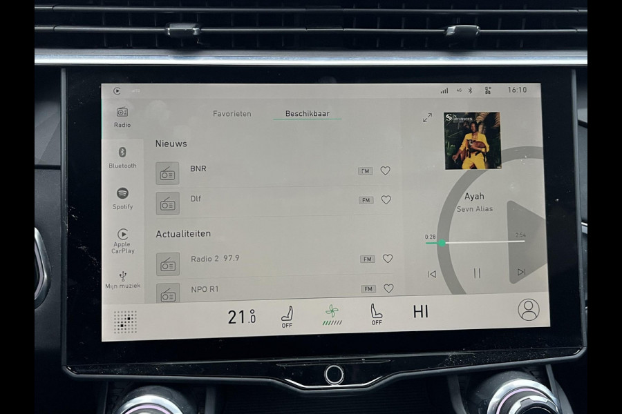 Lynk & Co 01 1.5 VAN: €24.900,- VOOR: €21.440,- UW EINDEJAARSVOORDEEL: €3.460,- | PHEV PLUG-IN HYBRIDE | COMPLETE AUTO | ELEKTRISCH PANORAMADAK | FULL OPTIONS | LYNK & CO GARANTIE T/M 05-2026 | RIJKLAAR GELEVERD | BTW VERREKENBAARE|