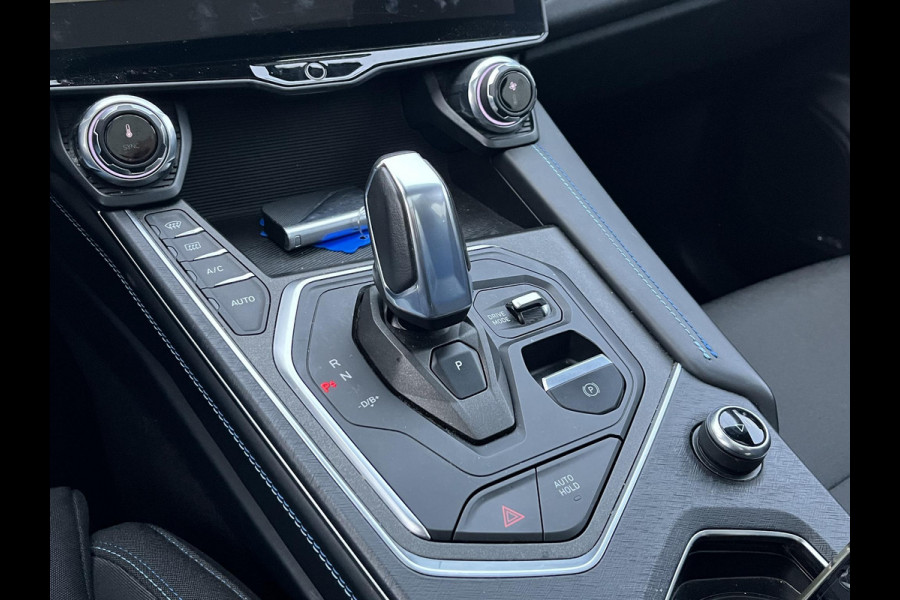 Lynk & Co 01 1.5 VAN: €24.900,- VOOR: €21.440,- UW EINDEJAARSVOORDEEL: €3.460,- | PHEV PLUG-IN HYBRIDE | COMPLETE AUTO | ELEKTRISCH PANORAMADAK | FULL OPTIONS | LYNK & CO GARANTIE T/M 05-2026 | RIJKLAAR GELEVERD | BTW VERREKENBAARE|