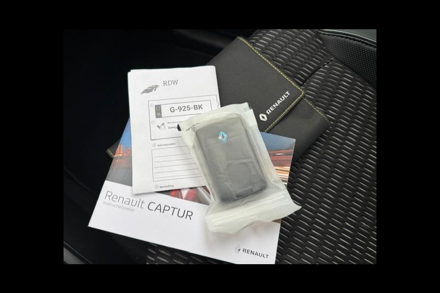 Renault Captur 1.2 TCe Wave - Automaat - Dealer onderhouden