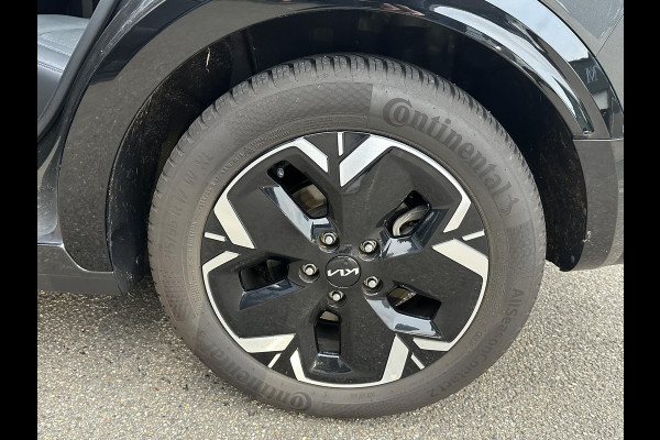 Kia Niro EV ExecutiveLine 64.8 kWh VAN: €31.900,- VOOR: €29.877,- UW EINDEJAARSVOORDEEL: €2.023|10 JAAR GARANTIE| PANO| STOEL+ STUURVERWARMING|ELEK. ACHTERKLEP|  STOELVENTILATIE| ACHTERBANK VERWARMD| MEM. STOEL| HEAD-UP|