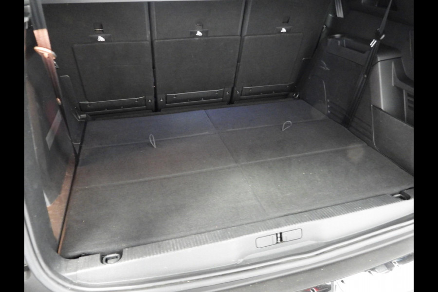 Peugeot 5008 1.2 PureTech Allure Business 7-Pers. TREKH/NAVI/CAMERA/CLIMA/18"LMV!