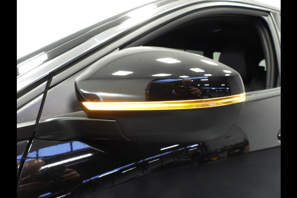 Peugeot 5008 1.2 PureTech Allure Business 7-Pers. TREKH/NAVI/CAMERA/CLIMA/18"LMV!