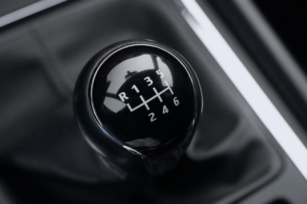 Seat Ateca 1.0 EcoTSI Style Sport | CarPlay | Camera | Pdc | Cruise | Led | Alcantara |