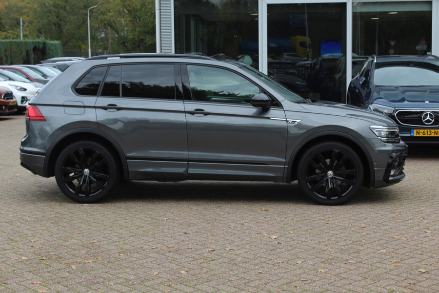Volkswagen Tiguan 1.5 TSI ACT Highline Business 3x R-Line / Panoramadak / Camera / Leder / 20'' / Blackpack / CarPlay / DAB / Stoelverwarming / Virtual Cockpit / ACC