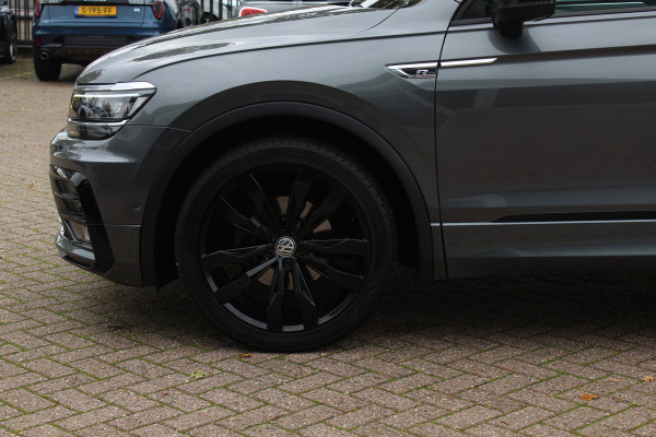 Volkswagen Tiguan 1.5 TSI ACT Highline Business 3x R-Line / Panoramadak / Camera / Leder / 20'' / Blackpack / CarPlay / DAB / Stoelverwarming / Virtual Cockpit / ACC