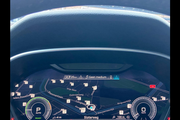 Audi Q3 45E TFSI S-LINE/AUT/CAMERA/MATRIX/BLINDSPOT/LANE/VIRTUAL