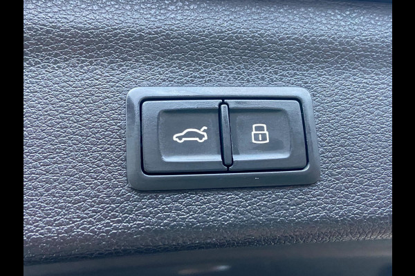 Audi Q3 45E TFSI S-LINE/AUT/CAMERA/MATRIX/BLINDSPOT/LANE/VIRTUAL