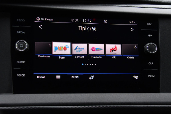 Volkswagen Transporter 2.0 TDI L2H1 DC Highline Adaptieve Cruise, Camera, Carplay, LED, 150pk, Automaat, Multimedia, Trekhaak, Uniek!