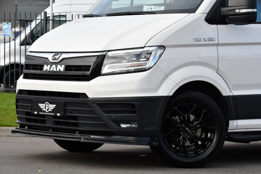 MAN TGE 35 2.0 L3H3 PB Edition Full Options! Adaptieve Cruise, LED, Carplay, 177pk, Automaat, Multimedia, Stoelverwarming, Uniek!