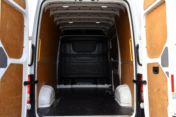 MAN TGE 35 2.0 L3H3 PB Edition Full Options! Adaptieve Cruise, LED, Carplay, 177pk, Automaat, Multimedia, Stoelverwarming, Uniek!