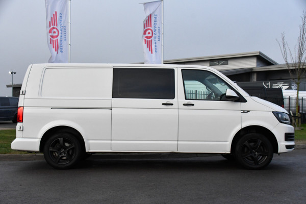 Volkswagen Transporter 2.0 TDI L2H1 DC Edition Cruise, Sensoren, Trekhaak, Airco, 85pk, Radio, Direct leverbaar!