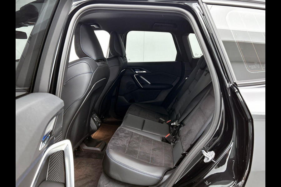 BMW X1 xDrive25e 245PK! PLUG-In M Sport BLACK-LINE