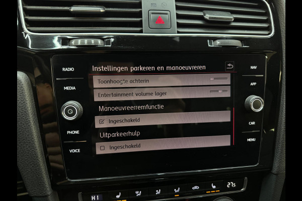 Volkswagen Golf 2.0 TSI GTI Performance Pano|Dynaudio|DCC|Dodehoek|ACC|Lane Assist|Camera|ParkPilot|Standkachel|Sfeer|Stoelver