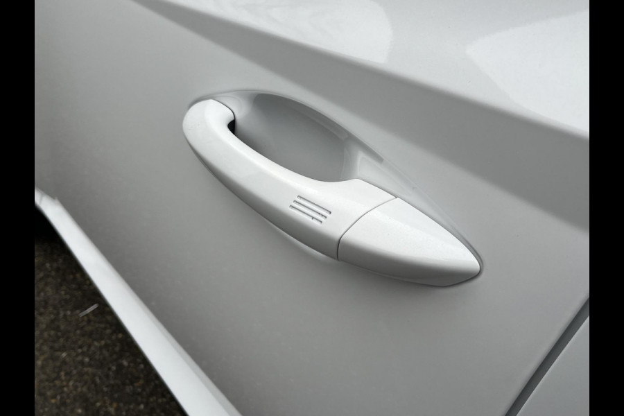 Hyundai Tucson 1.6 T-GDI HEV N Line Sky VAN: 54.095,- VOOR: 42.877,- UW EINDEJAARSVOORDEEL: 11.218,- EURO ORIG. NL AUTO 09-2025 NIEUWPRIJS: 54.095,- EURO.