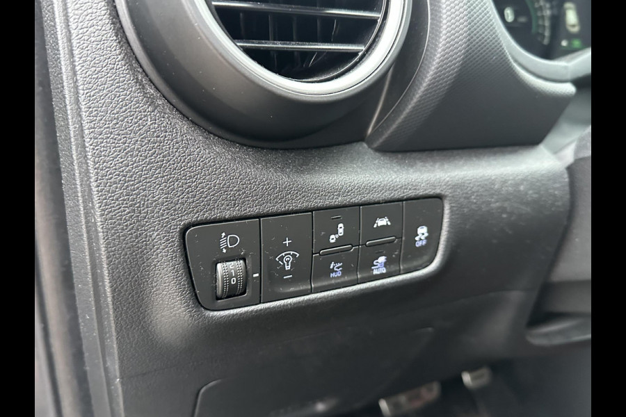 Hyundai Kona EV Fashion 64 kWh VAN: 19.900,- VOOR: 17.877,- UW EINDEJAARSVOORDEEL: 2.023,- | DEALER ONDERHOUDEN | ZEER NETTE AUTO.