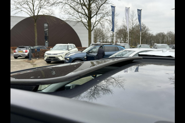 Hyundai Kona EV Fashion 64 kWh VAN: 19.900,- VOOR: 17.877,- UW EINDEJAARSVOORDEEL: 2.023,- | DEALER ONDERHOUDEN | ZEER NETTE AUTO.