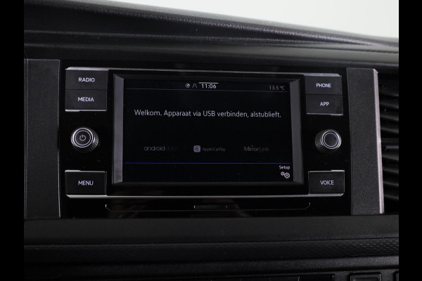 Volkswagen Transporter Bestelwagen L2 28 2.0 TDI 110 pk | Verlengde garantie | Navigatie via App | Trekhaak | Parkeersensoren achter | Cruise control |