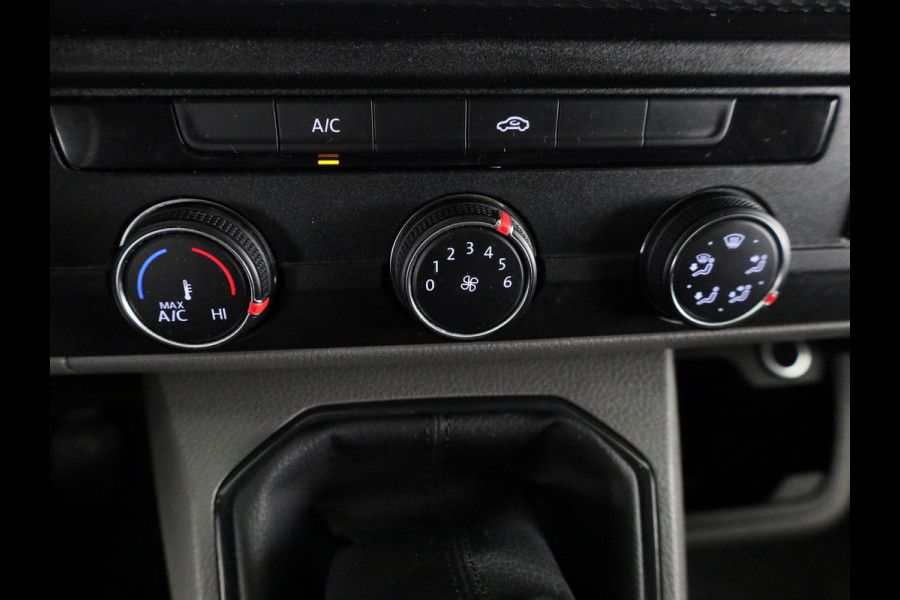 Volkswagen Transporter Bestelwagen L2 28 2.0 TDI 110 pk | Verlengde garantie | Navigatie via App | Trekhaak | Parkeersensoren achter | Cruise control |