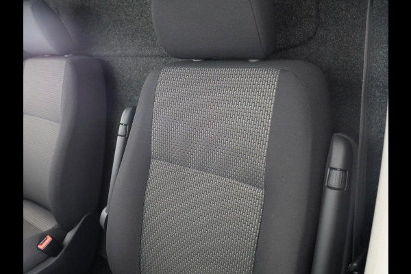 Volkswagen Transporter Bestelwagen L2 28 2.0 TDI 110 pk | Verlengde garantie | Navigatie via App | Trekhaak | Parkeersensoren achter | Cruise control |