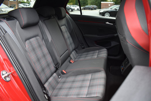 Volkswagen Golf GTI 2.0 TSI 245PK DSG GTI-SPORT HEAD UP HARMANN-KARDON/IQ-LIGHT/PANORAMADAK