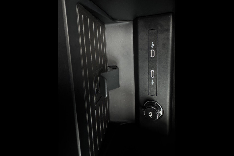 Audi Q4 e-tron 35 LAUNCH EDITION ADVANCED SPORT/PDC/NAVI