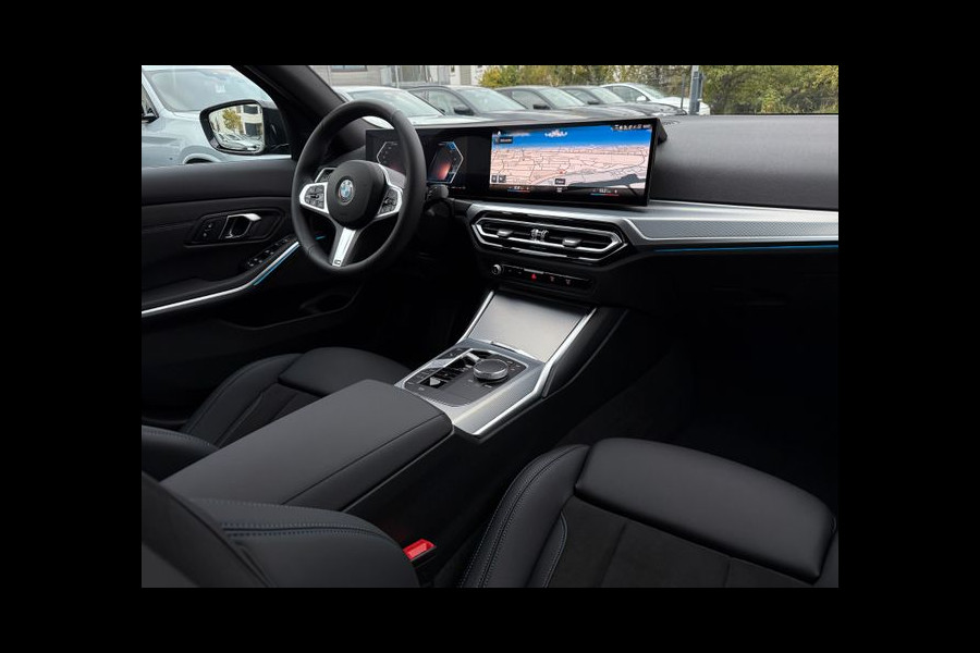 BMW 3-serie 320d xDrive M-SPORT ** ADAP. LED, NAVI+, HuD, ACC, M-REM, 19-inch LMV, H&K ** 1e EIG - UNFALLFREI - BMW GAR ** ** INFORMEER OOK NAAR ONZE AANTREKKELIJKE FINANCIAL-LEASE TARIEVEN **
