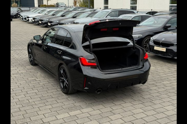 BMW 3-serie 320d xDrive M-SPORT ** ADAP. LED, NAVI+, HuD, ACC, M-REM, 19-inch LMV, H&K ** 1e EIG - UNFALLFREI - BMW GAR ** ** INFORMEER OOK NAAR ONZE AANTREKKELIJKE FINANCIAL-LEASE TARIEVEN **