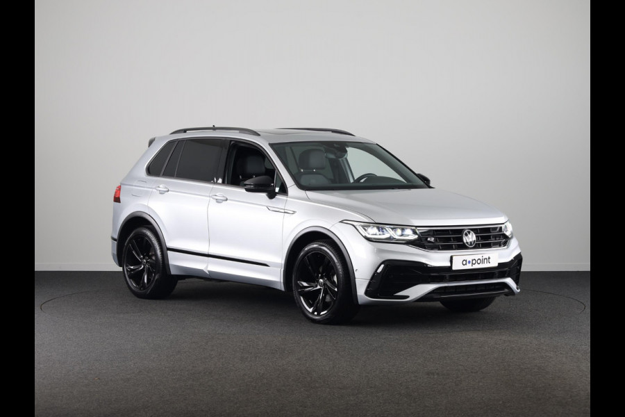 Volkswagen Tiguan 1.5 TSI R-Line Business 150 PK DSG | Navigatie | Panorama dak | Assistentie pakket | Black style | Winter pakket |