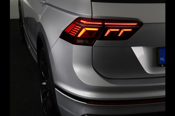 Volkswagen Tiguan 1.5 TSI R-Line Business 150 PK DSG | Navigatie | Panorama dak | Assistentie pakket | Black style | Winter pakket |