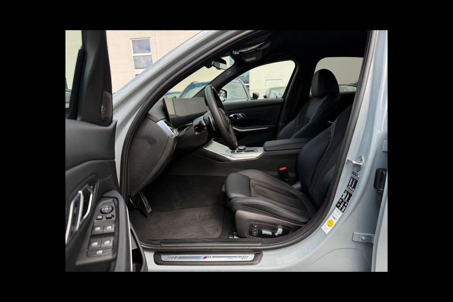 BMW 3-serie 320d xDrive M-SPORT ** ADAPT. LED, NAVI+, MEMORY, HuD, ACC, 19-inch LMV, BROOKLYN GRAU ** 1e EIG - UNFALLFREI - BMW GAR ** ** INFORMEER OOK NAAR ONZE AANTREKKELIJKE FINANCIAL-LEASE TARIEVEN **